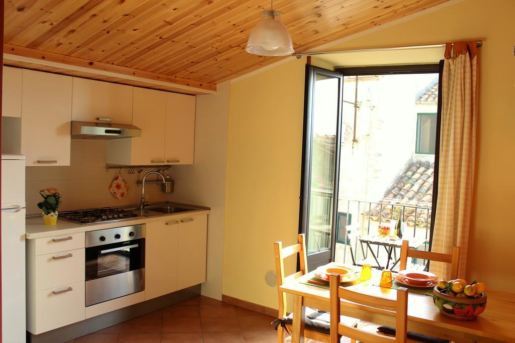 Gaia Holidays Apartments Cefalù Exterior foto